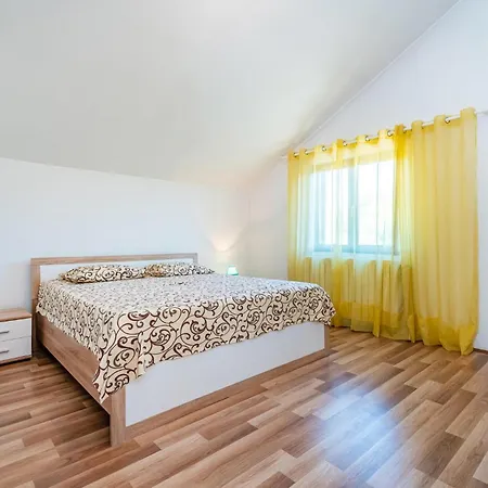 Pet Friendly In * Polaca