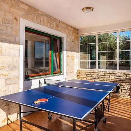 Holiday home Awesome In With Kitchen *
